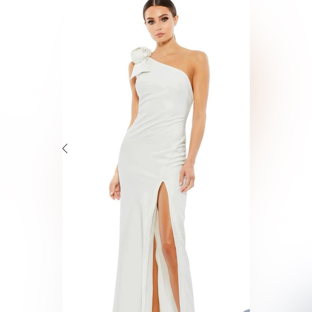 Mac Duggal White One Shoulder Gown / Dress